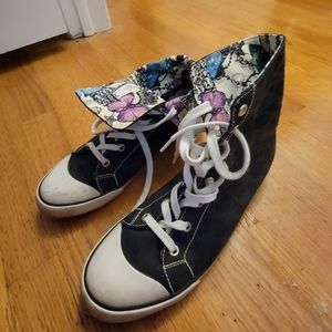 Caoch Black with flower detail hightops